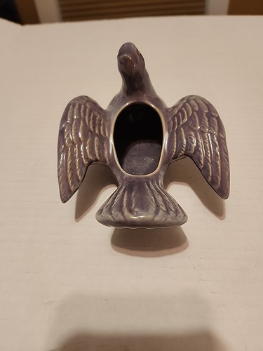 Excellent Rosemeade Lilac Dove Planter With Outstretched Wings! - Picture 3 of 5