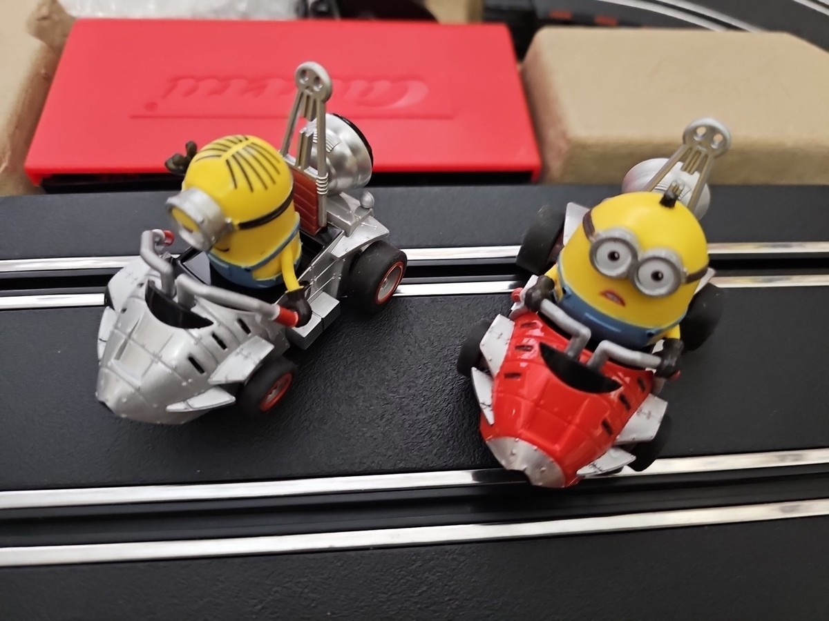 Carrera Go Battery 20063507 1 43 Slot Car Racing Set Minions Kart