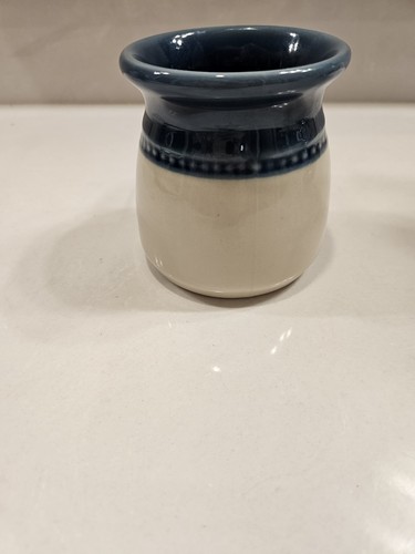 Vintage Bendigo Pottery Australia Mug Navy Blue & Cream Ships From Texas - Picture 8 of 9