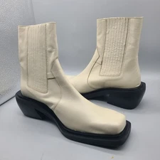 womens "Alohas"  off-white leather ankle boots pull-on square toe heel sz 7/ 37 