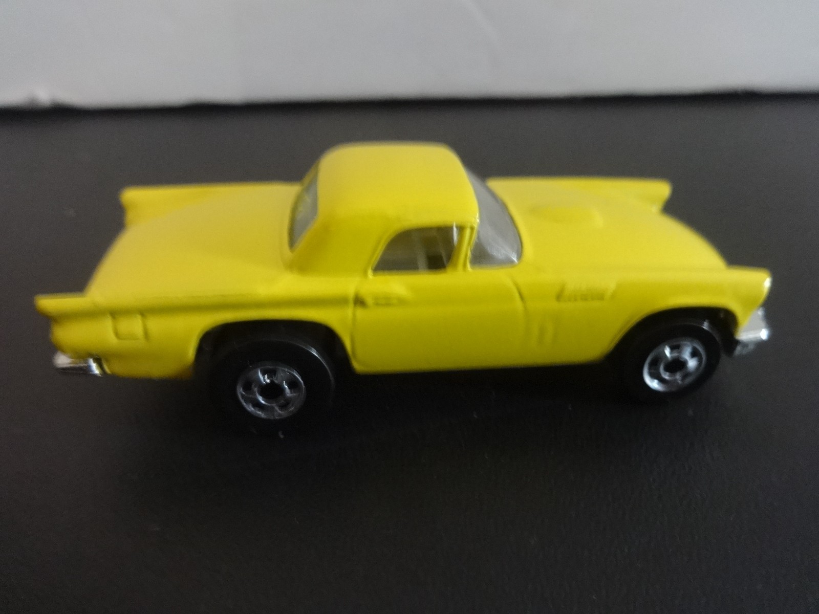 Picture 3 of 6