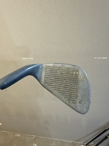 Dunlop Tour 2400 Plus Pitching Wedge PW Regular Flex RH - Picture 4 of 6