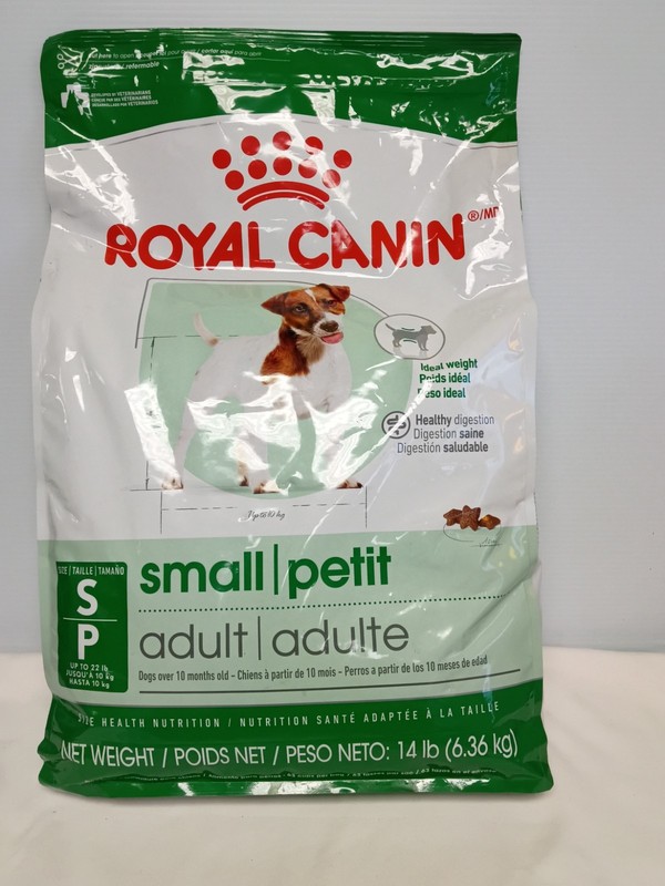 Royal Canin 512514 Size Health Nutrition MINI ADULT Dry Dog Food 14lb