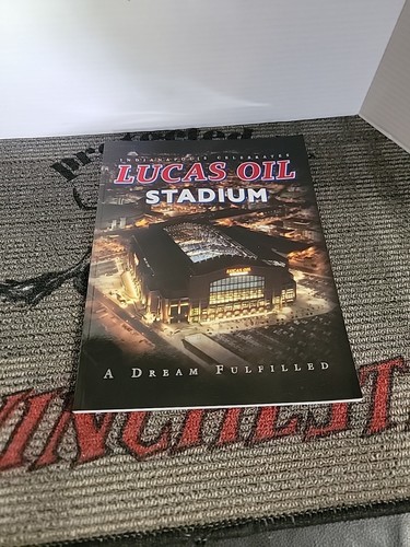 Lucas Oil Stadium A Dream Fulfilled 2008/Indianapolis Colts/Fred Lucas/0525 cm - Imagen 14 de 14