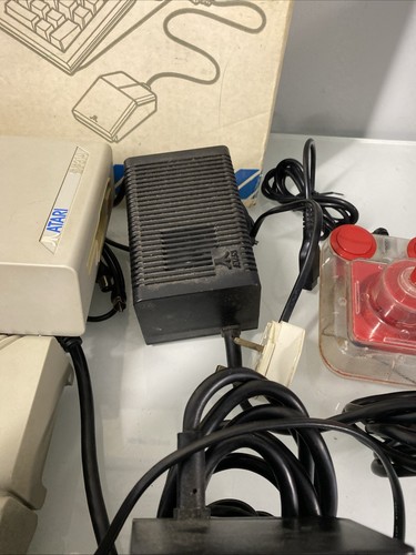 Atari 520ST & SF314 - Includes PSU, AV, Box Manual Etc - Working - Picture 4 of 19