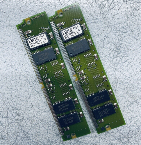 Pair IBM 4MB, 1Mx32 RAM Module 70ns SIMM Memory 72-pin, 11D1320BA, Fast Page FPM - Picture 1 of 3