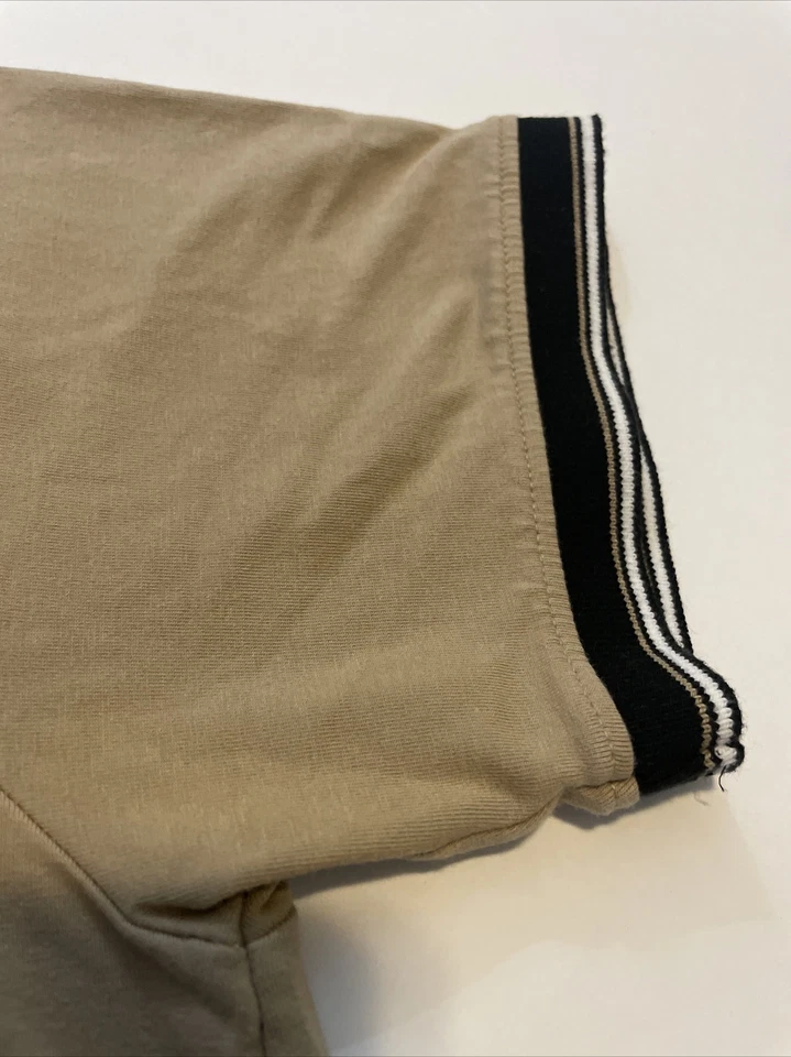 Camiseta masculina DKNY logotipo e detalhe de acabamento cáqui algodão-elastano bege DK24SK1961 - Imagem 3 de 4