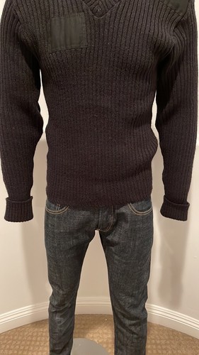 Vintagetcitadel Long Sleeve Men's Ribbed Sweater Black V-neck Virgin Wool Sz 1 - Picture 4 of 10