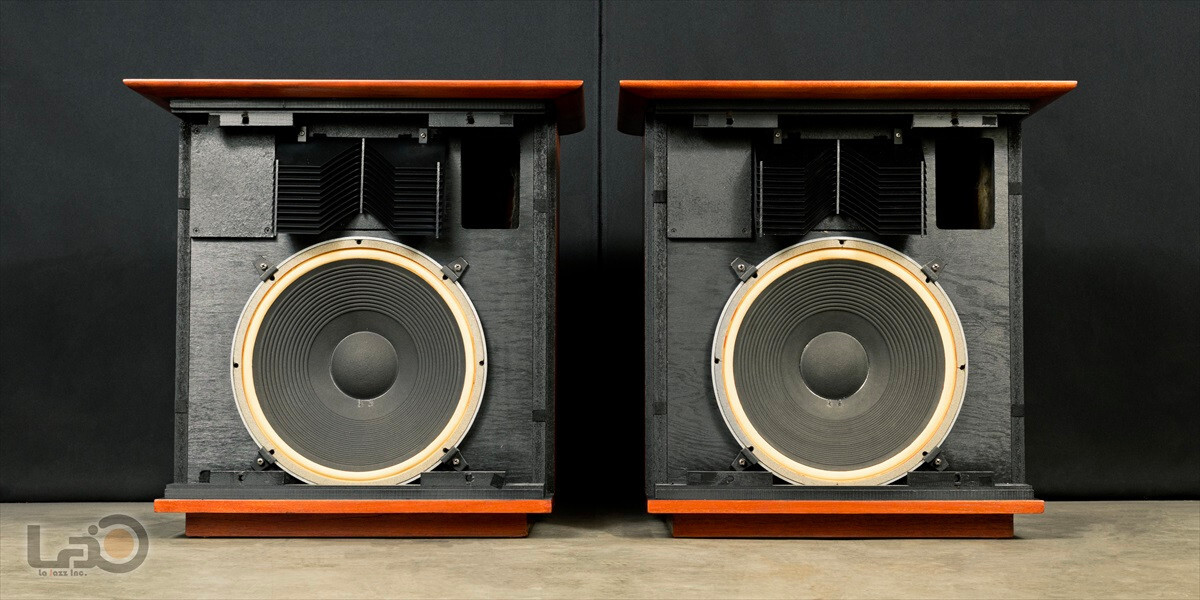 JBL C51 APOLLO PAIR - ALL BLUE UNITS: 15A/LE85/LX50 (Worldwide