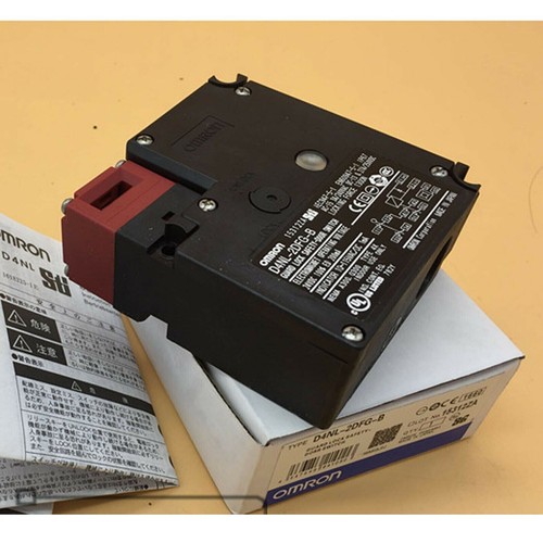 NEW IN BOX OMRON D4NL-2DFG-B Guard Lock Safety Door Switch 1 year warranty#XR - Picture 6 of 13