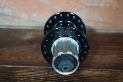 NOVATEC DISCハブ　F:100mmTA/QR R:135mmQR NEW NovaTec Disc Rear Hub Sealed Bearing Rust Resistant