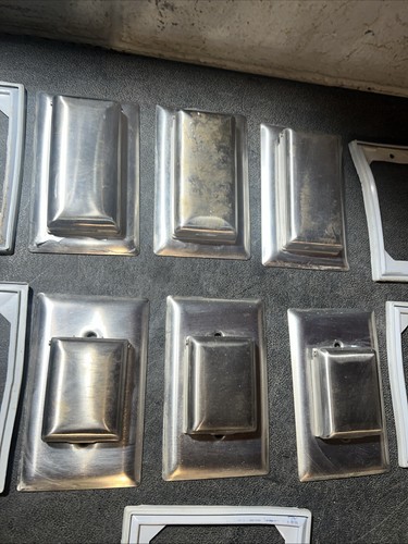 Pass & Seymour Stainless Steel Indoor/Outdoor Wall Covers QTY 6 - Picture 2 of 8