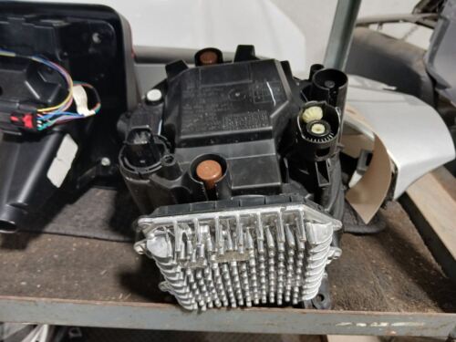 2024 Jeep Wrangler Driver Left Headlight 68596461AA LED 2942648 - Picture 3 of 3