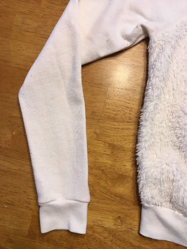 Hollister Women's White Long Sleeve Shag Fuzzy Sweatshirt - Size: XS - Picture 5 of 12
