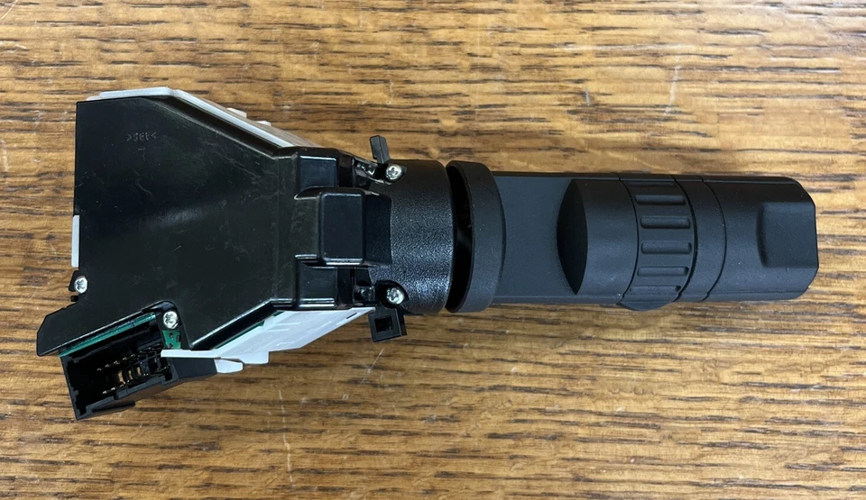 Interruptor combinado de columna limpiaparabrisas Nissan Titan 2004-2007 25260-7Y71a nuevo fabricante de equipos originales Foto 4 de 4