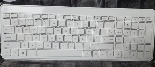 Logitech MK270 Wireless Keyboard and Mouse Combo - 920-008813 NO USB & BATTERIES - Picture 2 of 20