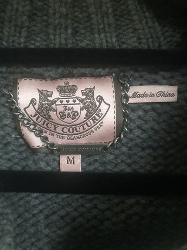 Suéter o chaqueta gruesa con botones de lana y piel sintética Juicy Couture Y2K. Talla mediana - Imagen 3 de 9