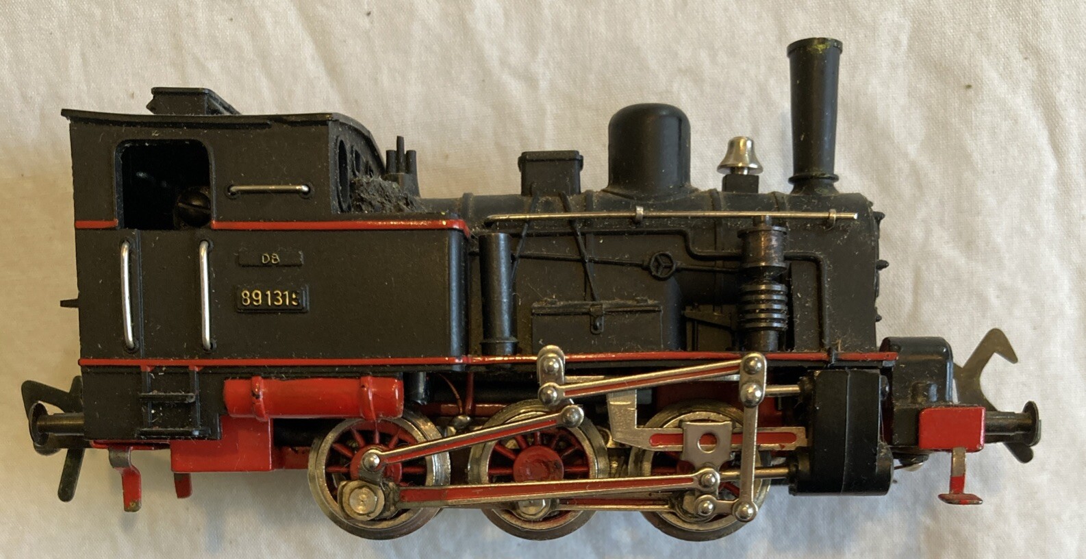 Picture 4 of 6