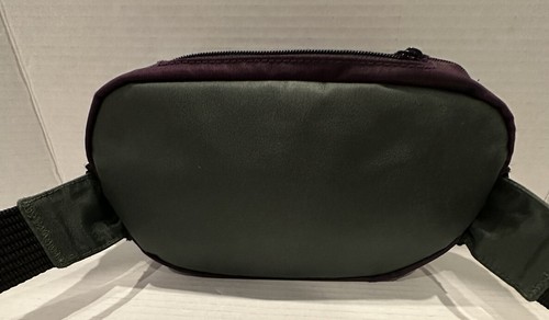 Vintage Wimbledon Championships Tennis Fanny Pack Shoulder Strap Belt Bag - Picture 6 of 9