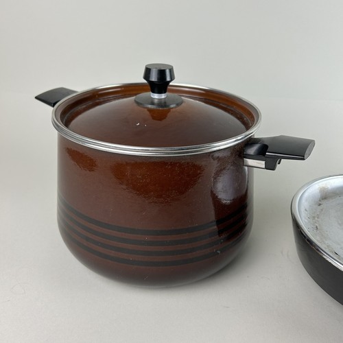 Vintage West Bend Co. 1970s Lazy Day Slo-Cooker with Cord & 6 Quart Cooking Pot - Picture 10 of 14