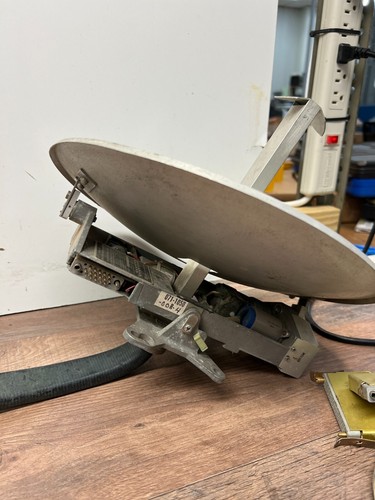 KING KWX40 WEATHER RADAR SYSTEM /KT44 RCVR/XMTR With Antenna - Bild 6 von 9