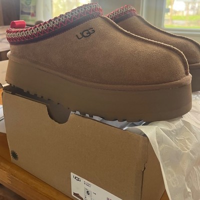 UGG womans tazz 11 chestnut 6 M