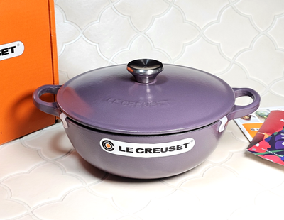 レア　LE CREUSET ハート型パープル鍋　アメジスト　浅鍋 ル・クルーゼ新作“淡いパープルカラー”のキッチンウェア、鋳物ホーロー 調理器具