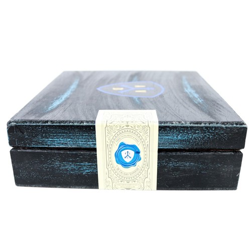 Caja de cigarros de madera vacía ADV Blue Eyed Jack's Revenge Corona 8" x 7,25" x 2,25" - Imagen 8 de 12