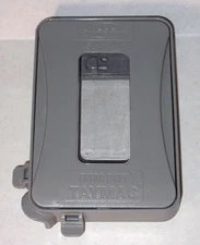 Hubbell Taymac Extra Duty Outdoor Electrical Cover Gray for GFI Receptacle