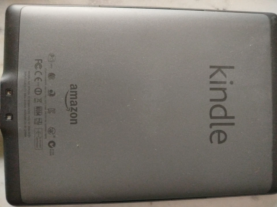 liseuse kindle 4ème Géneration 2013 WIFI. - Photo 2/4