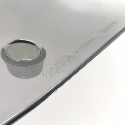 Kit cupolino alto 'Touring' fumè originale 2s001577 Aprilia Tuono 660/v4 1100 e5 - Picture 3 of 10