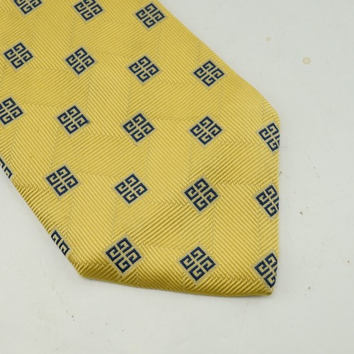 Vestido GIVENCHY XL Amarillo Geométrico Monograma Seda Corbata París Para Hombre - Imagen 4 de 7