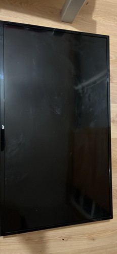 JVC Fire TV Edition Smart 4K HDR 20 inch perfect condition - Picture 8 of 9