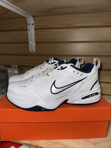 Scarpe da ginnastica Nike Air Monarch IV da uomo taglia 9 bianche argento papà allenamento 415445-102 - Foto 3 di 6