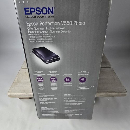 Epson Perfection V550 Scanner Photo Film Color 6400 DPI Black Excellent! - Photo 19/19