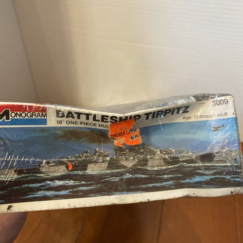 VTG 1977 Monogram DKM Tirpitz 3009 Model WWII German Battleship model Kit Sealed - Picture 10 of 17