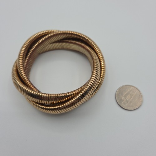 Goldfarbener gerippter Triple Infinity Interlocked Armreif - flexibles Vintage Armband - Bild 4 von 6