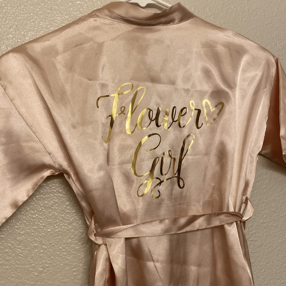 David’s Bridal Rubor Oro Rosa Escritura Flor Niña Sedoso Satén Bata Usado en Excelente Condición M 10-12 Foto 3 de 4