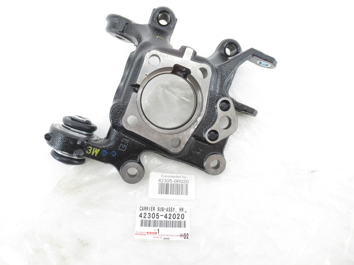 Genuine OEM Toyota 42305-0R020 Driver Rear Suspension Knuckle 2006 Genuine OEM Toyota 42305-0R020 Driver Rear Suspension Knuckle 2006