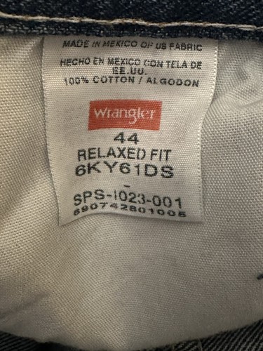 Wrangler Jean Shorts Men 44x9 Blue Denim Relaxed Fit NWT - Picture 5 of 5