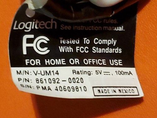 Logitech QuickCam Messenger + BASE - P/N 861092-0020  M/N V-UM14  Web Cam - Picture 3 of 3