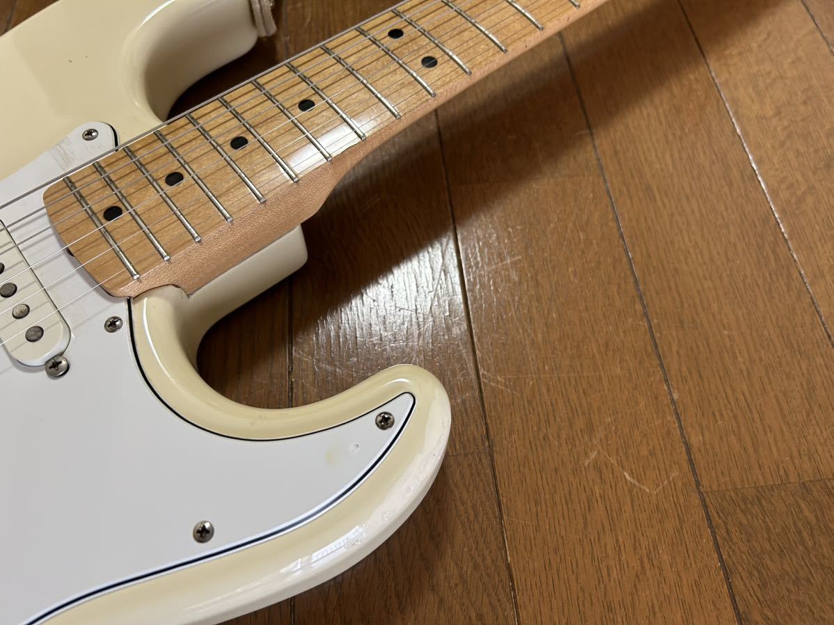 Fender Japan ST72 SQシリアル Fender Japan ST72 SQシリアル