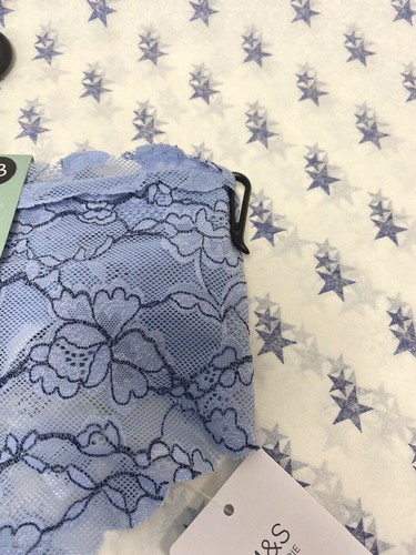 NEW! M&S Marks & Spencer blue floral lace no VPL thong / G-string / knickers - Picture 5 of 12