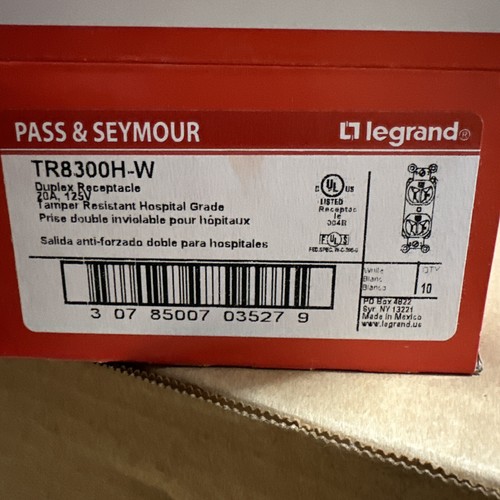 ⚡️Pass & Seymour TR8300H-W 20A Duplex Receptacle 125V 5-20R White Tamper Res⚡️ - Picture 6 of 7