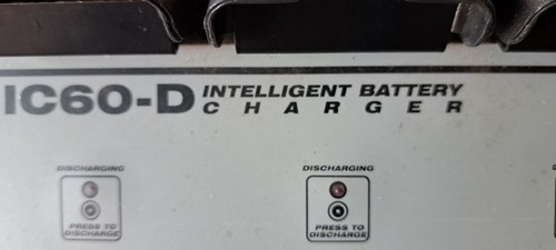 Motorola IC60 D Charger - Zdjęcie 5 z 5