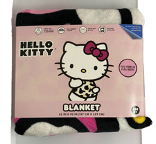 Sanrio Hello Kitty Wild Bows 62 x 90 Inch Blanket