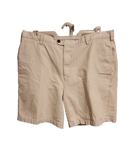 Orvis Men's White Casual Chino Shorts Size 40, Pre-owned