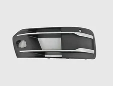 AUDI Q7 4M AIR DEFLECTOR FRONT RIGHT BUMPER 4M0807682REFA