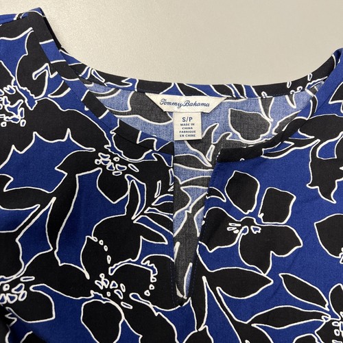 Tommy Bahama Tunika Oberteil Hawaii Print Gr. S schwarz blau Blumen kurze Glockenärmel - Bild 2 von 7