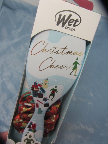 ELF Wet Holiday Hair Brush & Scrunchy Set NIB Christmas Cheer Original Detangler - Picture 3 of 5
